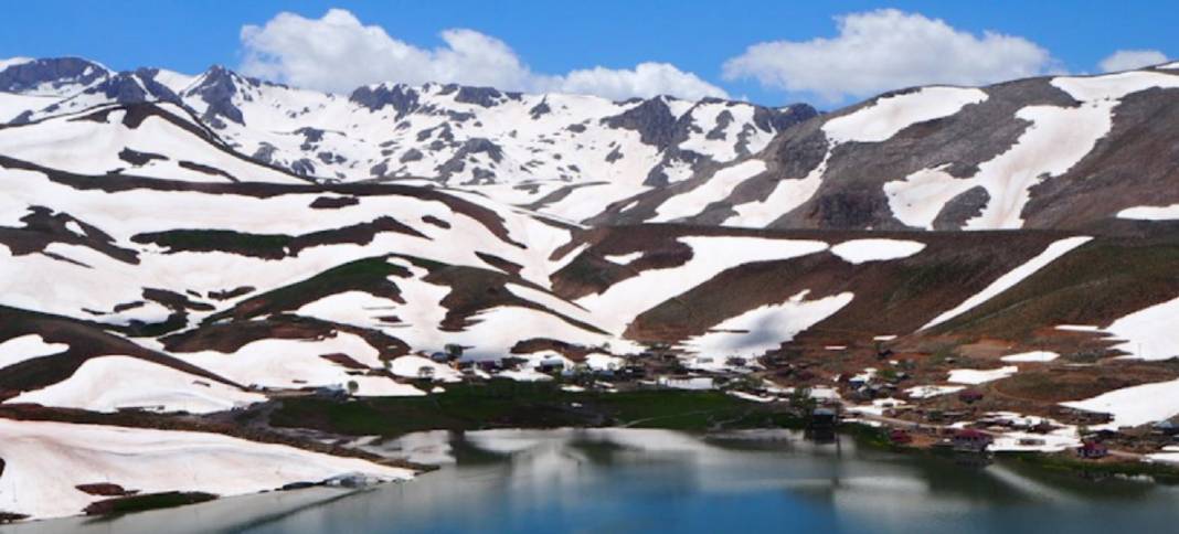 Torosların kalbinde, Konya sınırında yer alıyor! Beyaz örtüsüyle büyüledi 9